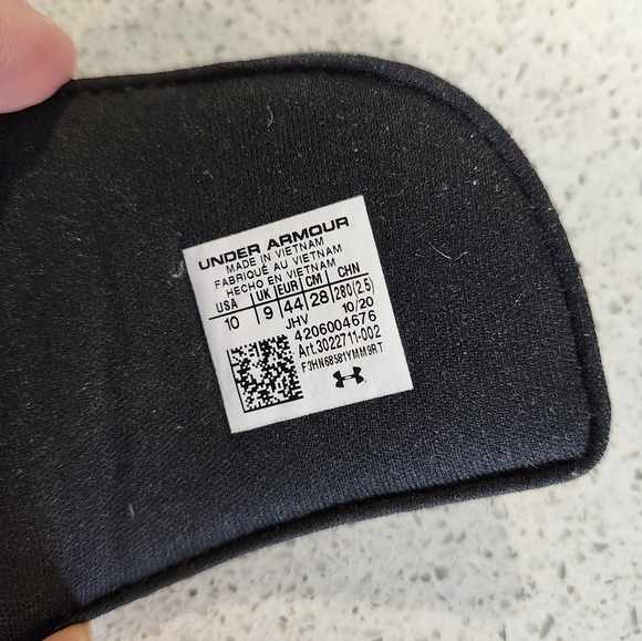 Mens Black Grey  Under Armour Velcro Top Slide Sandals  Size 10 - Picture 5 of 5